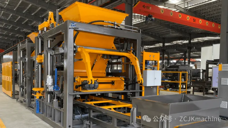 Mesin Pabrik Blok Servo-Driven: Ngurangi Biaya Listrik nganti 30-50% kanthi Teknologi Irit Energi